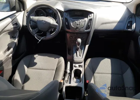 2014 Ford Focus S z USA, uszkodzony, nr VIN 1FADP3E2XEL150802